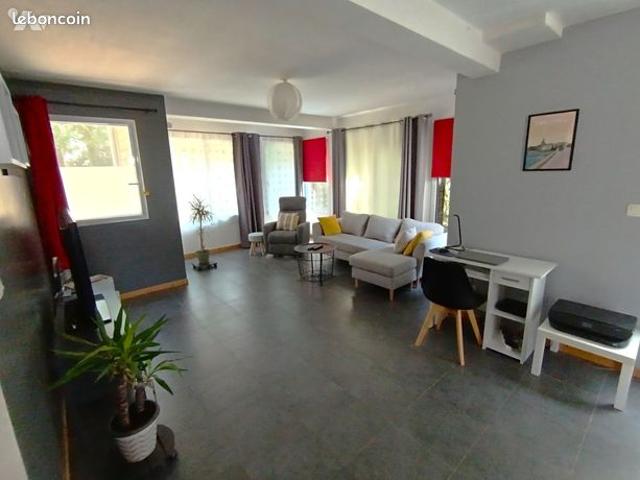 Maison vente à Saint-Nazaire, La Chapelle-des-marais