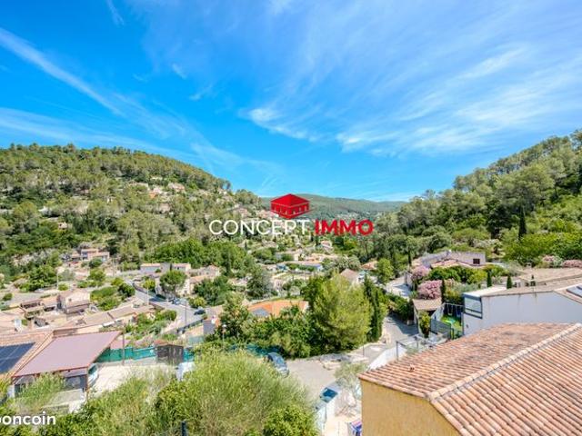 Maison vente à Arrondissement de Toulon, Solliès-toucas