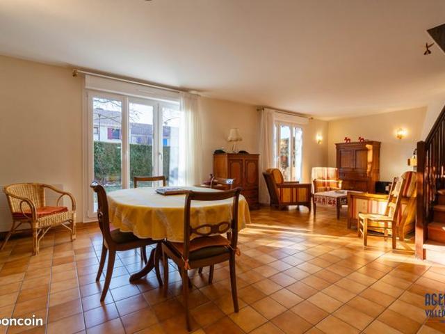 Maison vente à Versailles, Villepreux