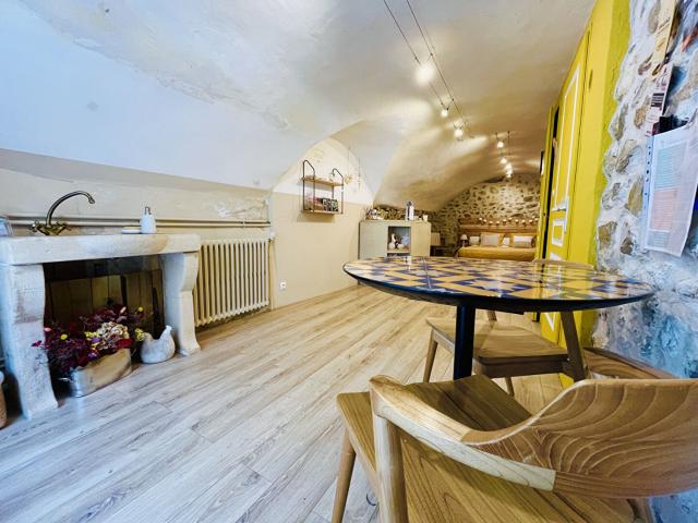 Maison vente à Aix-en-Provence, Eyguières