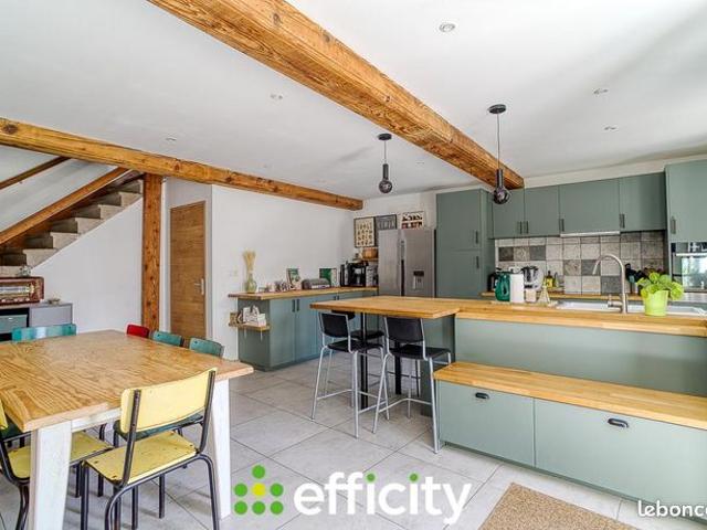Maison vente à Roanne, Montagny