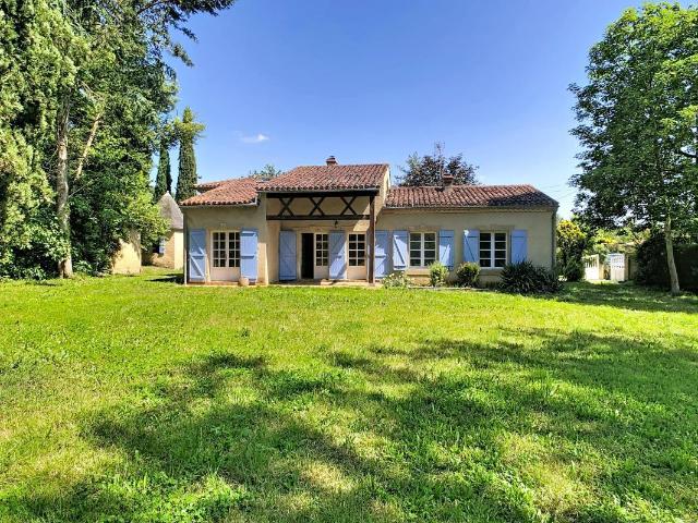 Maison vente à Mirande
