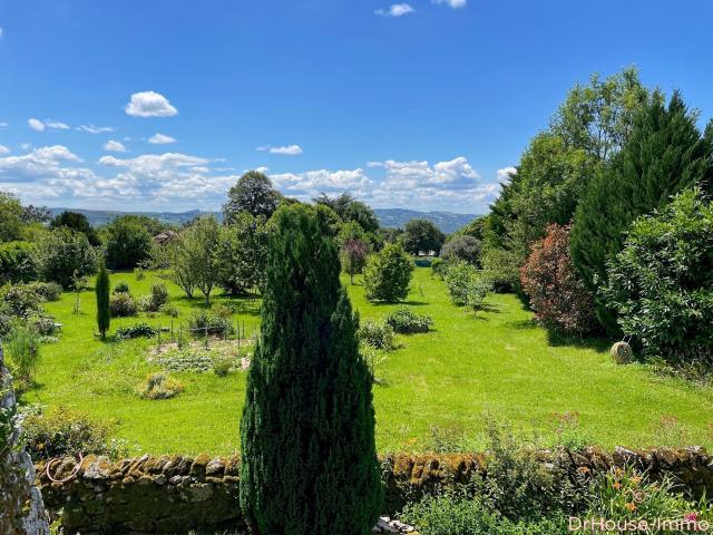 Maison vente à Figeac, Gorses