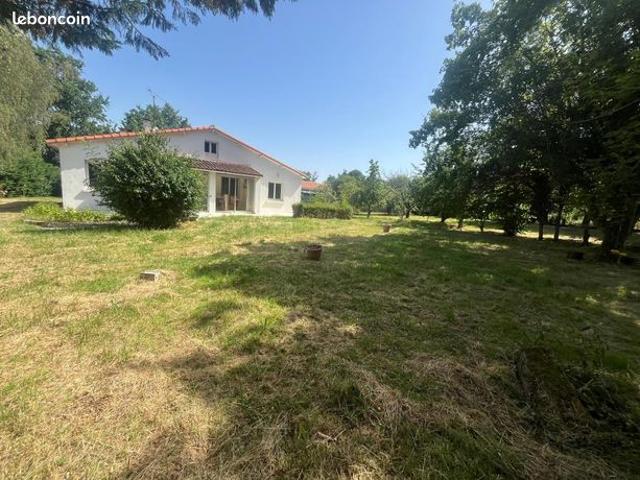 Maison vente à Saintes, Chaniers