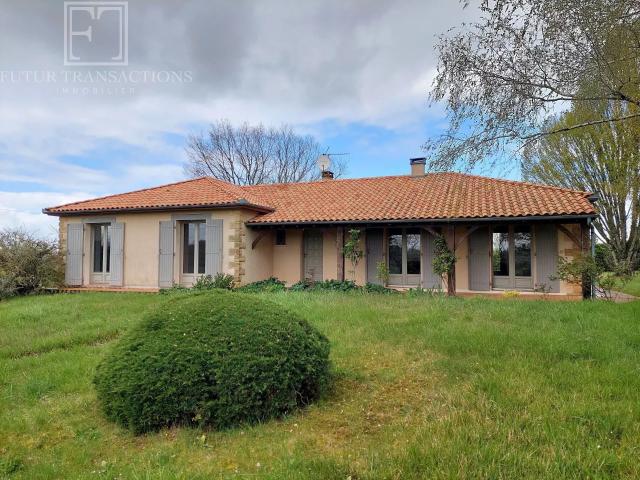 Maison vente à Nontron, Champagnac-de-belair