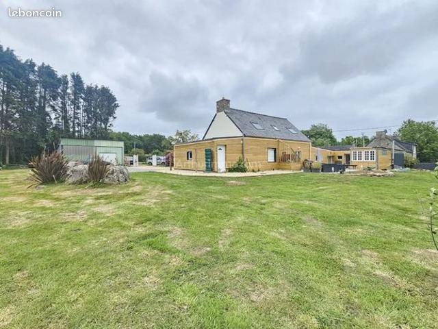 Maison vente à Guingamp, Bretagne