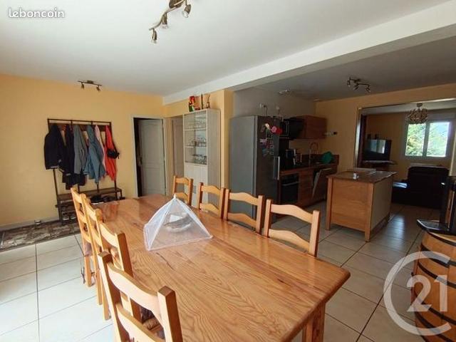 Maison vente à Mayenne, Montsûrs