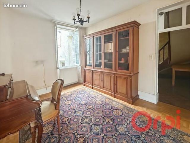 Maison vente à Saint-Amand-Montrond, Culan