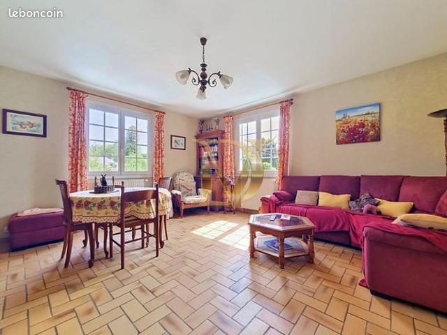 Maison vente à Loches, Francueil