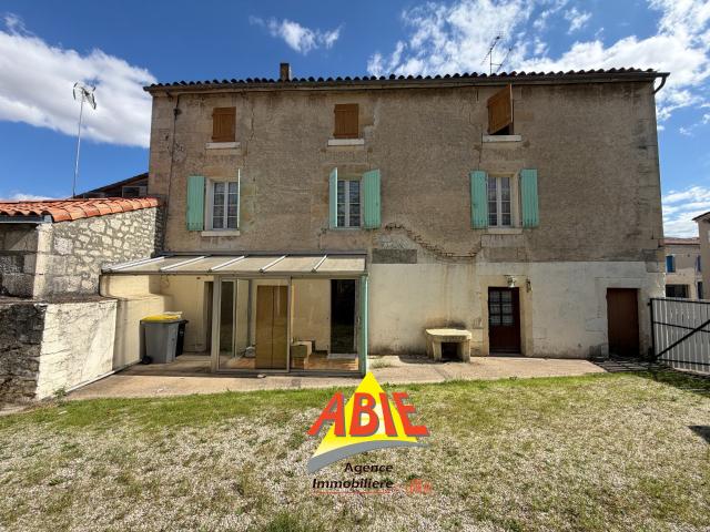 Maison vente à Benet