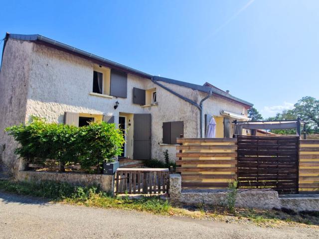 Maison vente à Vichy, Busset
