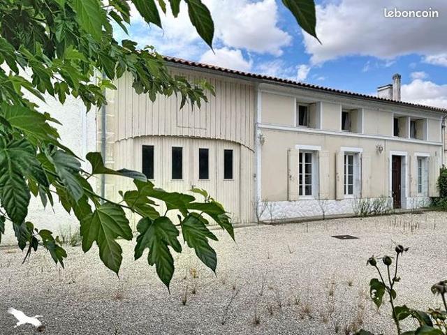 Maison vente à Matha, Charente-Maritime