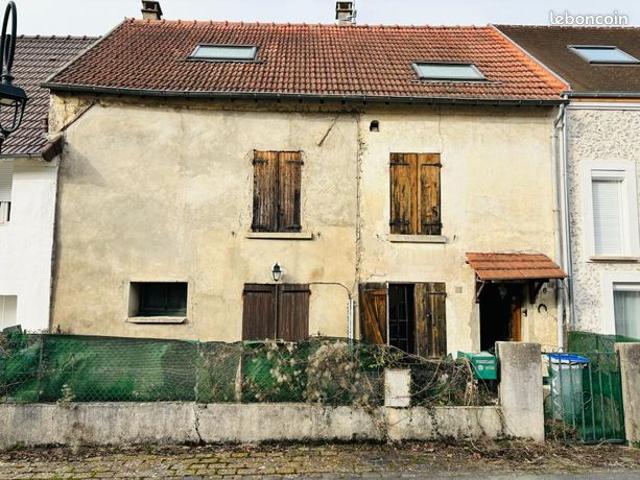 Maison vente à Magny-le-Hongre, Seine-et-Marne