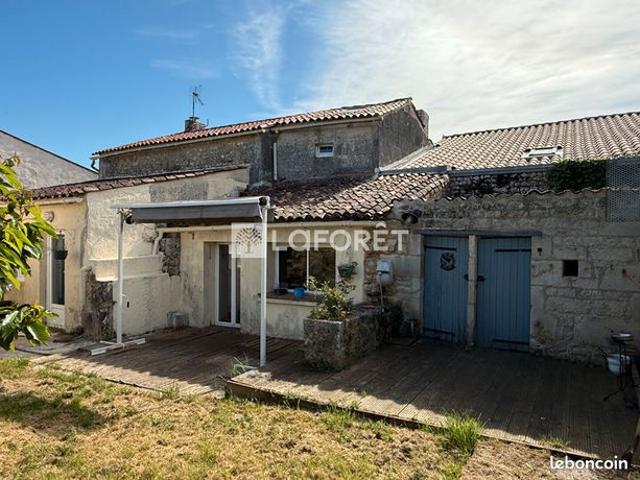 Maison vente à Saintes, Plassay