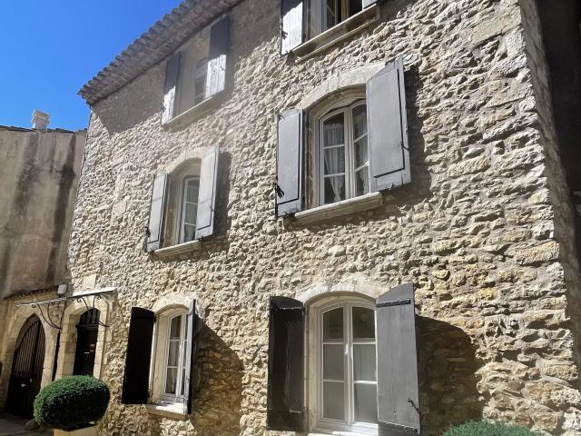 Maison vente à Carpentras, Saint-christol