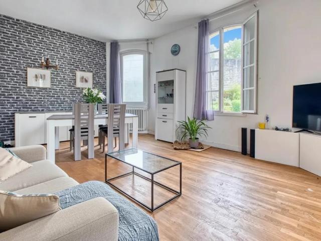 Maison vente à France métropolitaine, Saint-astier