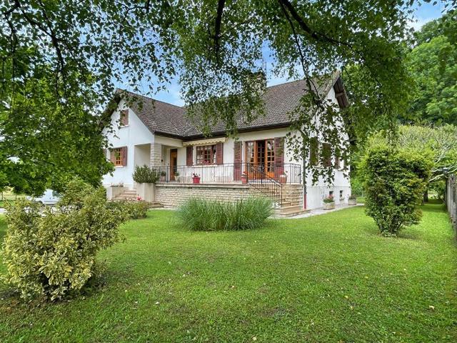 Maison vente à Bois de Vallière, Relans
