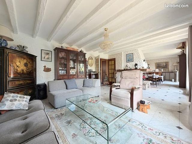 Maison vente à Saint-Germain-en-Laye, Conflans-sainte-honorine