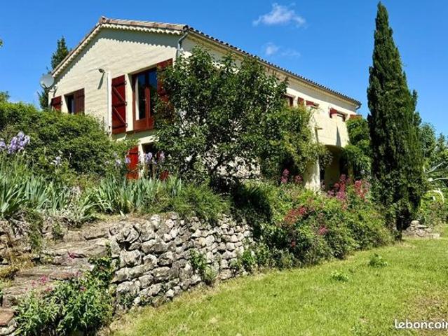 Maison vente à Largentière, Banne