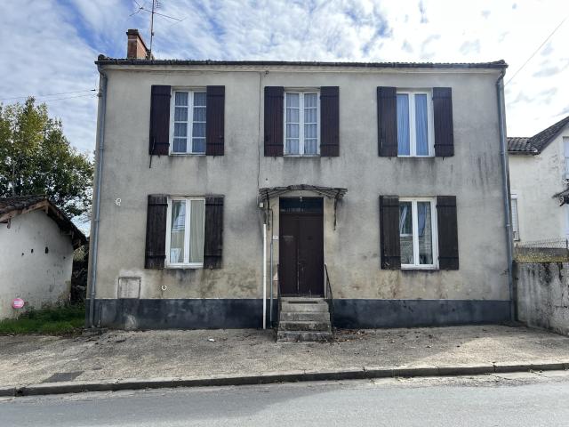 Maison vente à Barbaste, Comblat