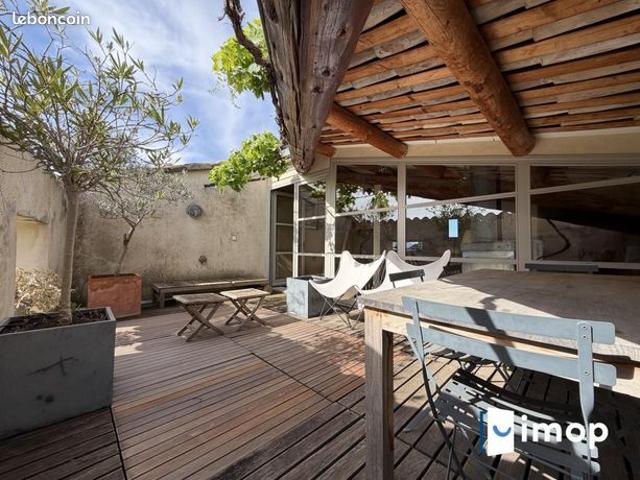 Maison vente à Carpentras, Visan