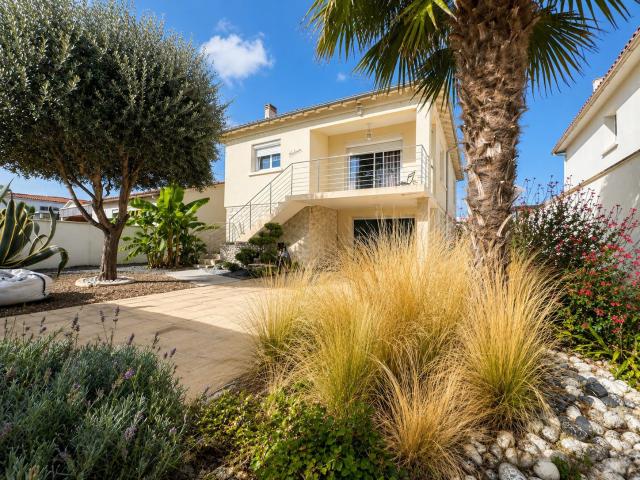 Maison vente à Rochefort, Vaux-sur-mer