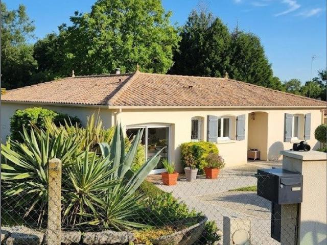 Maison vente à Saintes, Bussac-sur-charente
