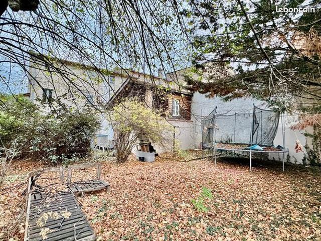 Maison vente à Thiers, Lezoux