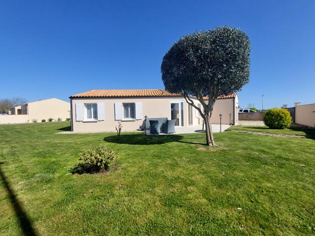 Maison vente à Moëze, La Pierre Levée