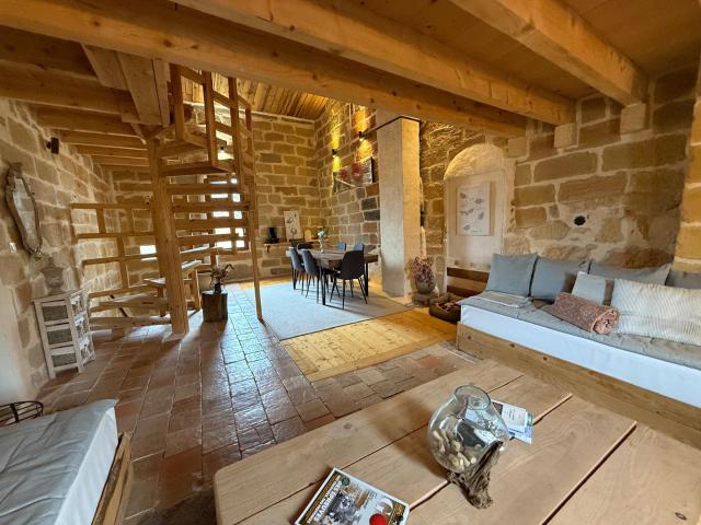 Maison vente à Béziers, Montagnac