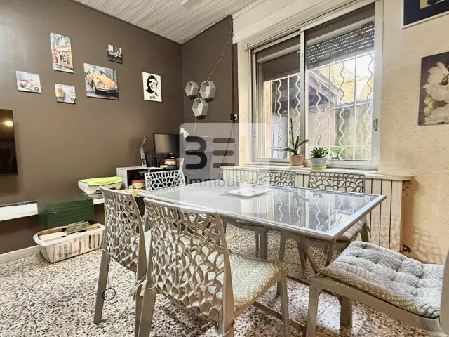 Maison vente à Nîmes, Chusclan