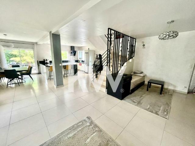 Maison vente à Beauvoisin