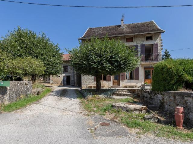 Maison vente à La Tour-du-Pin, Parmilieu