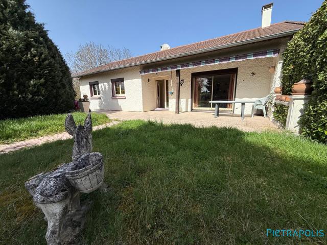 Maison vente à Cordelle, Chez Dupin