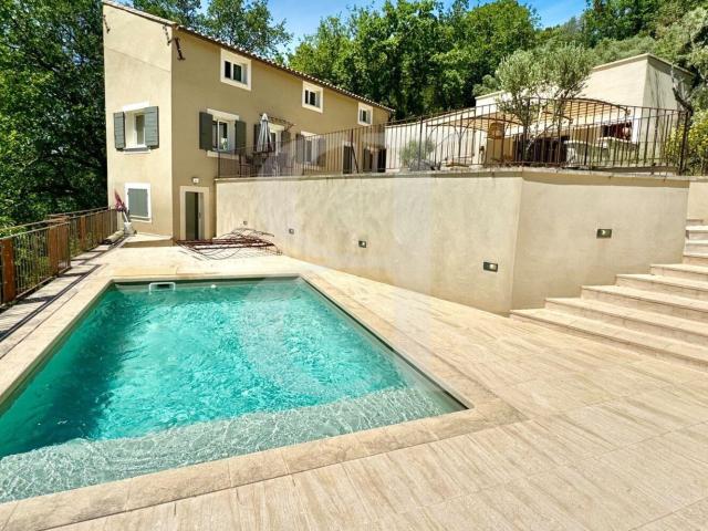 Maison vente à Carpentras, Pernes-les-fontaines