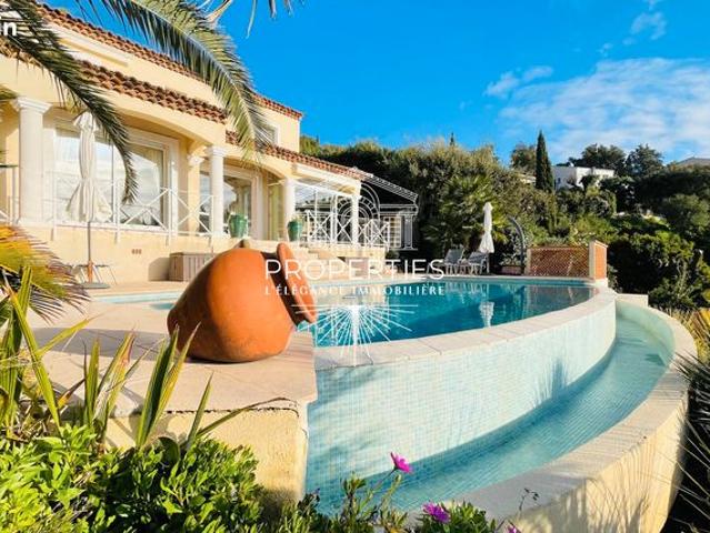 Maison vente à Arrondissement de Toulon, La Londe-les-maures