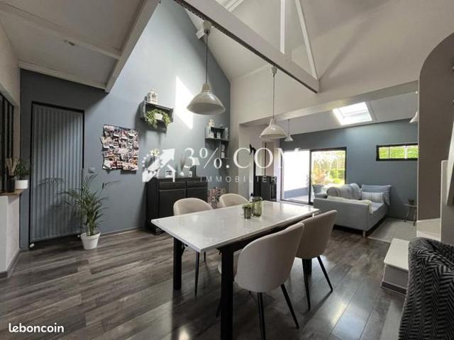 Maison vente à Lille, Neuville-en-ferrain