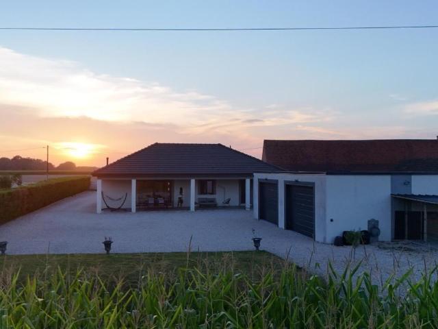 Maison vente à Chaînée-des-Coupis, Jura