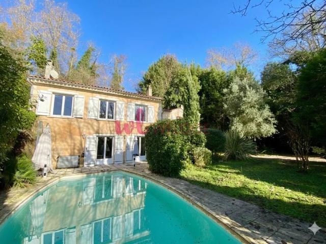 Maison vente à Bourg, Gironde