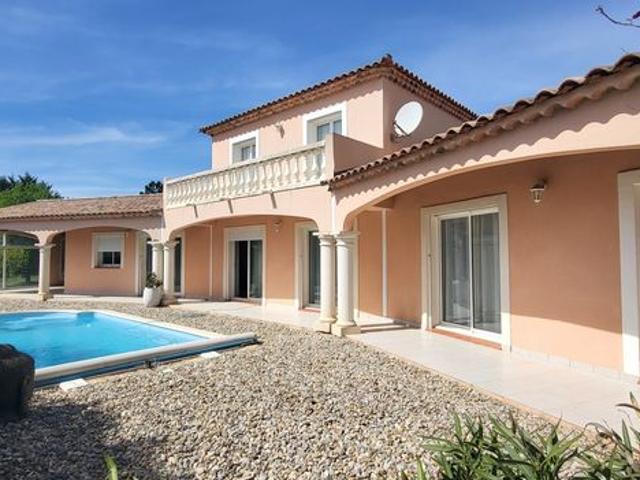 Maison vente à Brignoles, Tavernes