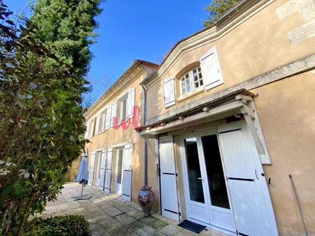 Maison vente à Blaye, Bourg