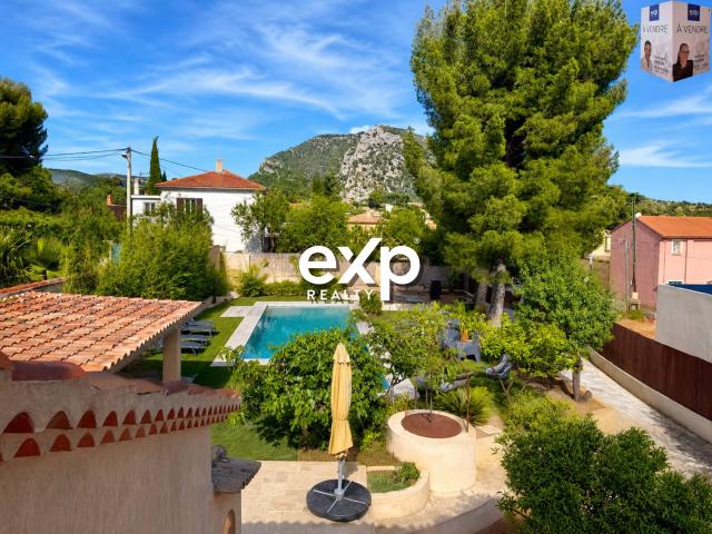 Maison vente à Arrondissement de Toulon, Toulon