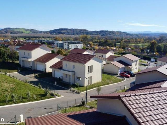 Maison vente à La Tour-du-Pin, L'isle-d'abeau