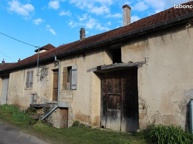 Maison vente à Saint-Victor-sur-Ouche, Côte-d'Or