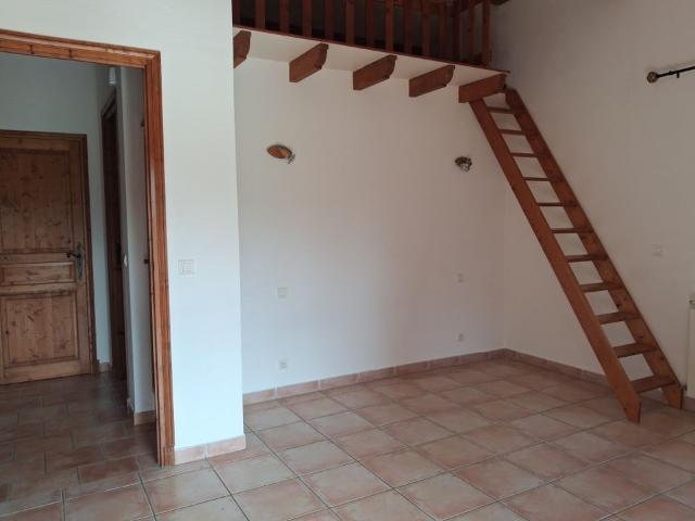 Maison location à Clausonnes-Nord, Biot