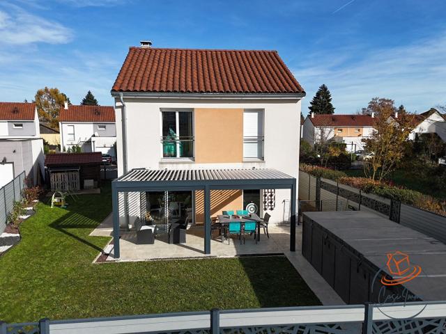 Maison vente à Gex, Saint-genis-pouilly