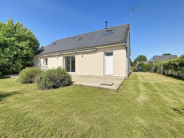 Maison vente à Angers, Villevêque