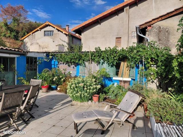 Maison vente à Le Crozet, Loire