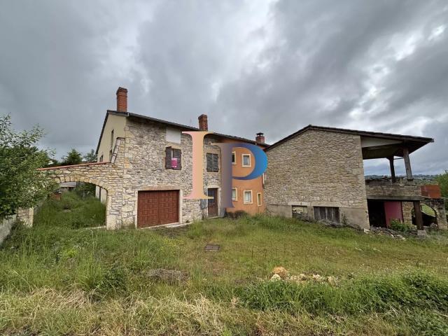 Maison vente à Roanne, Charlieu