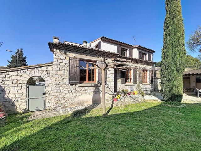 Maison vente à Nîmes, Villeneuve-lès-avignon